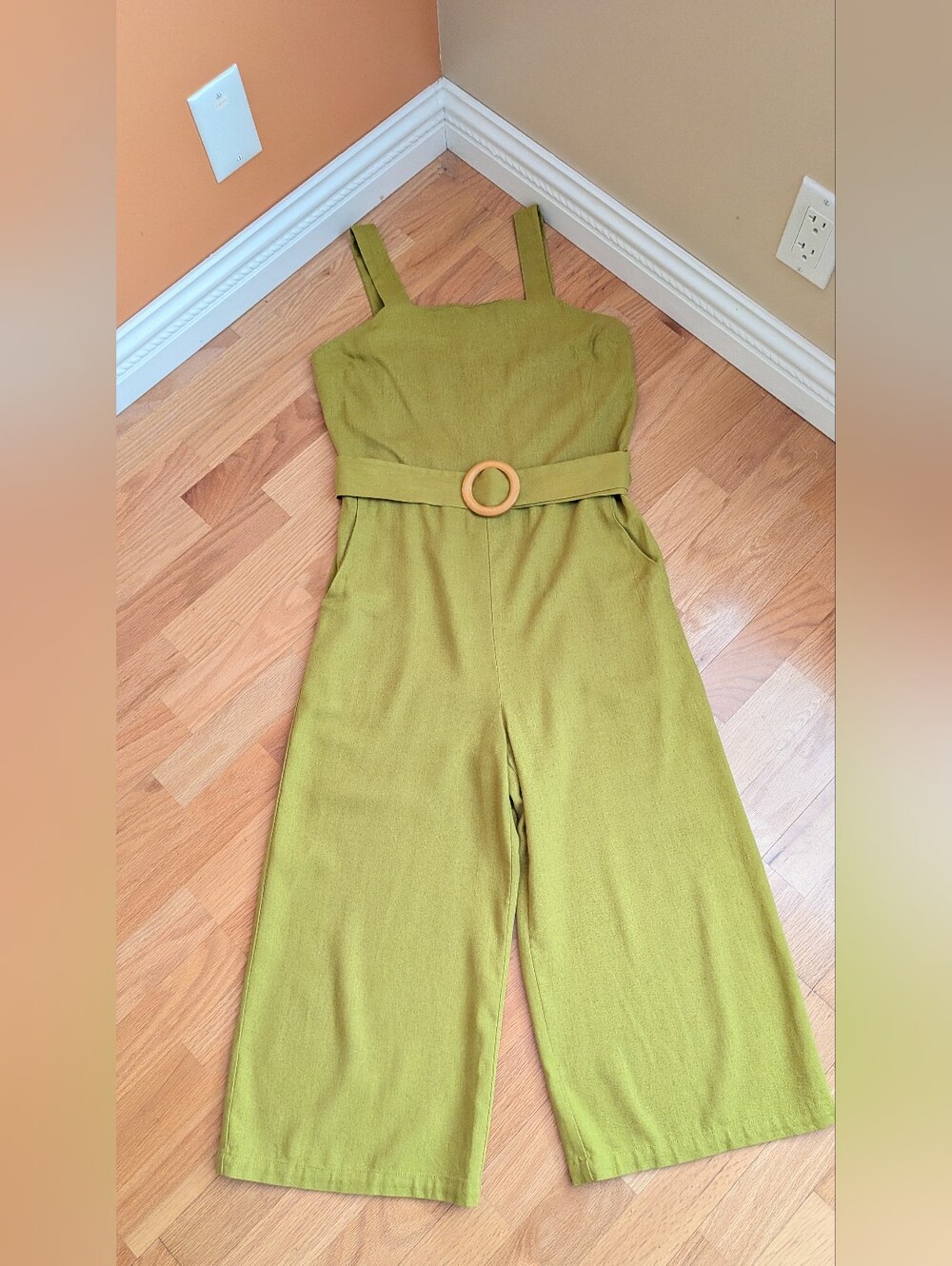 Monteau Los Angeles Women’s Olive Green Sleeveless Belted Jumpsuit Size M